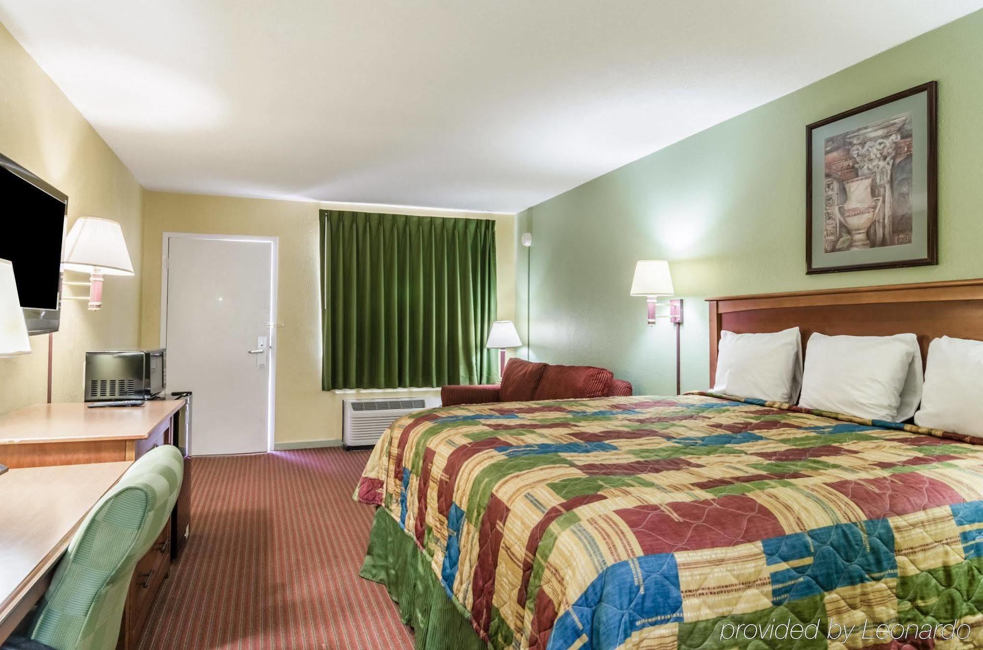Rodeway Inn Concordia Dış mekan fotoğraf