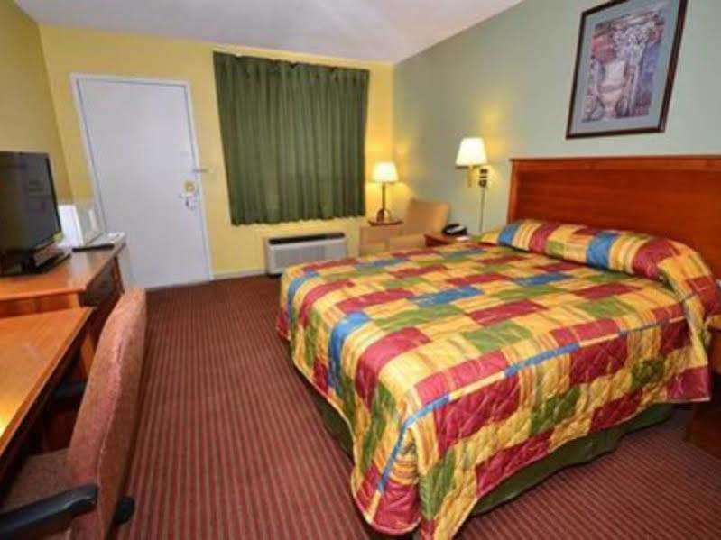 Rodeway Inn Concordia Dış mekan fotoğraf