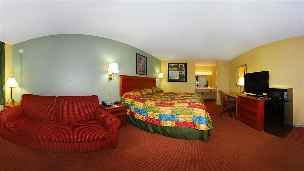 Rodeway Inn Concordia Dış mekan fotoğraf
